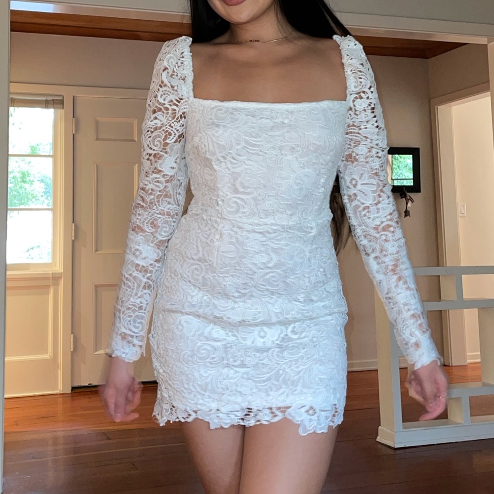 white long sleeve lace dress